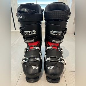 Men’s Nórdica Cruise 120 ski boot sz 28-28.5